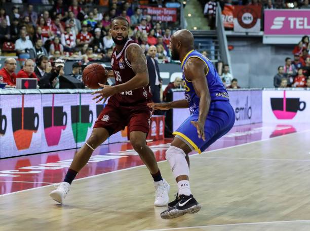 在篮球比赛 在篮球比赛