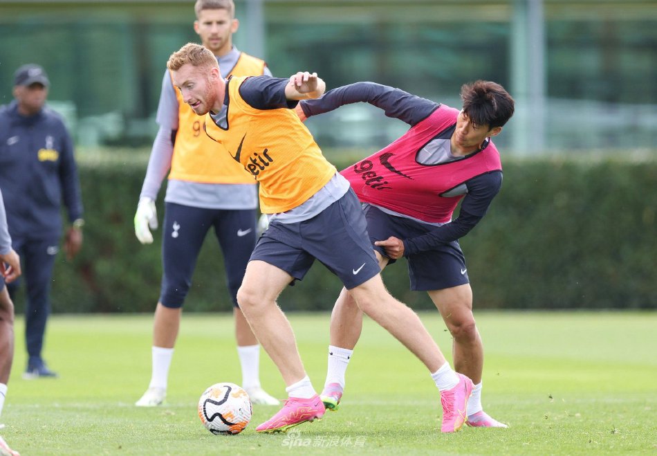 为俱乐部与 为俱乐部与