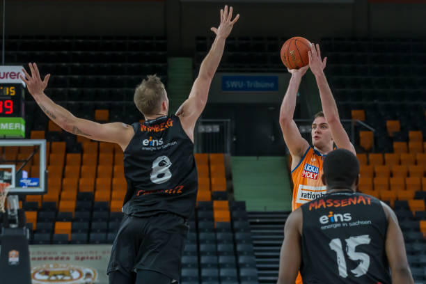 球界与无数 球界与无数